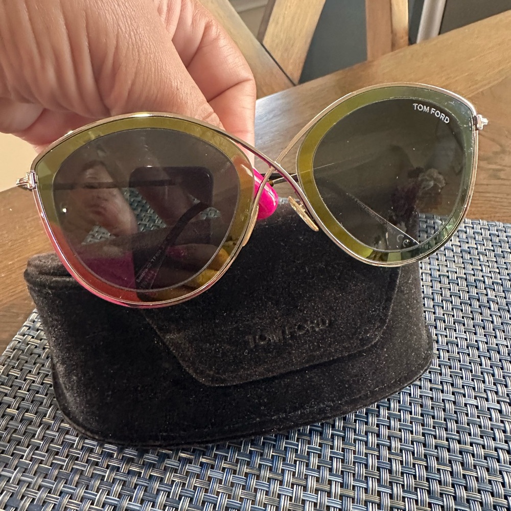 Tom Ford Women's Sunglasses in Green